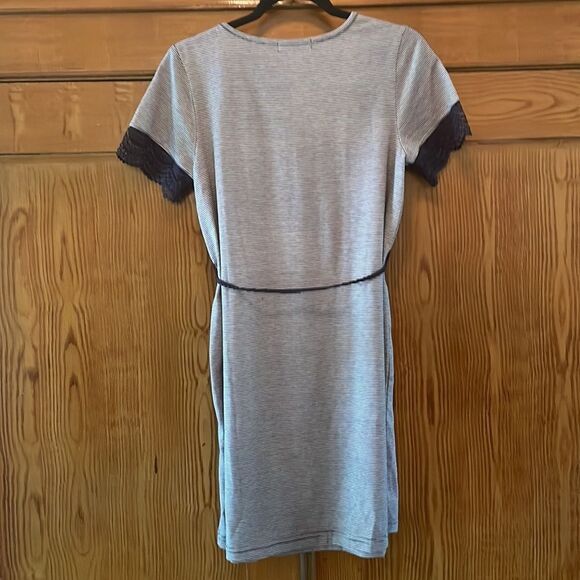 Love Ellie Nicki Knit Dress - Navy Size Small - Picture 7 of 7